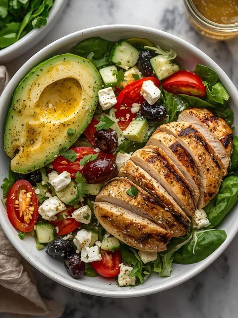 Low-Carb Grilled Chicken Salad with Feta Cheese