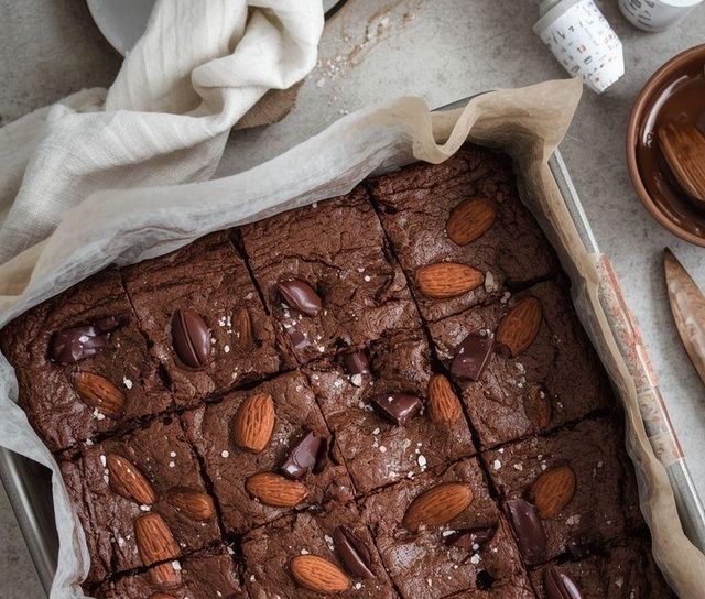 Low Carb Schokoladen-Kokos-Brownies